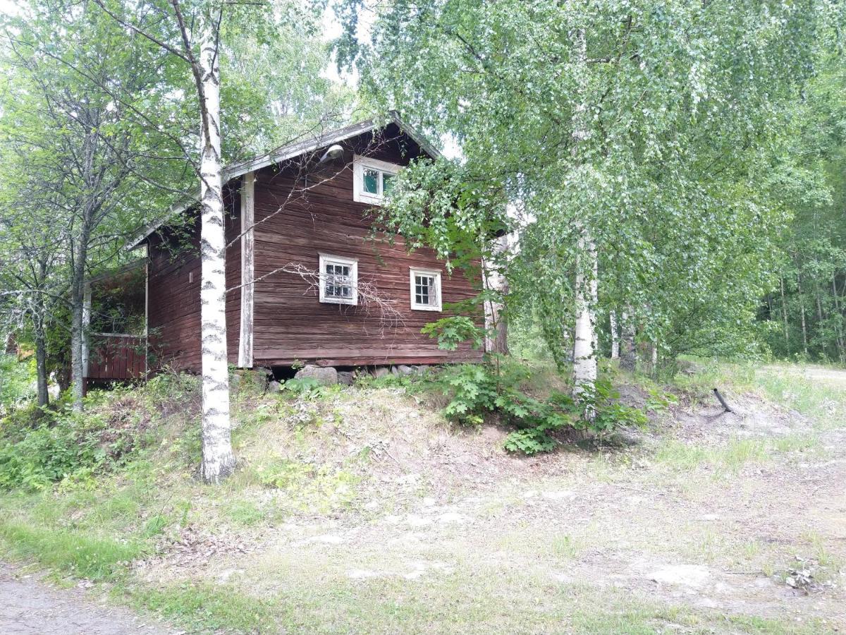 Loeydoen Kartano Hotel Ristiina Luaran gambar