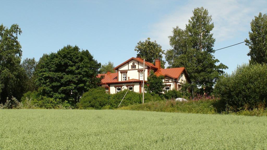 Loeydoen Kartano Hotel Ristiina Luaran gambar